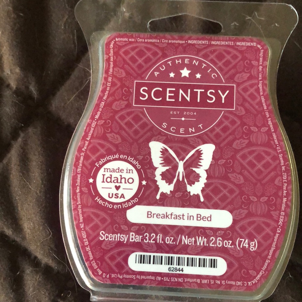 Brand new Scentsy wax bar Breakfast in Bed